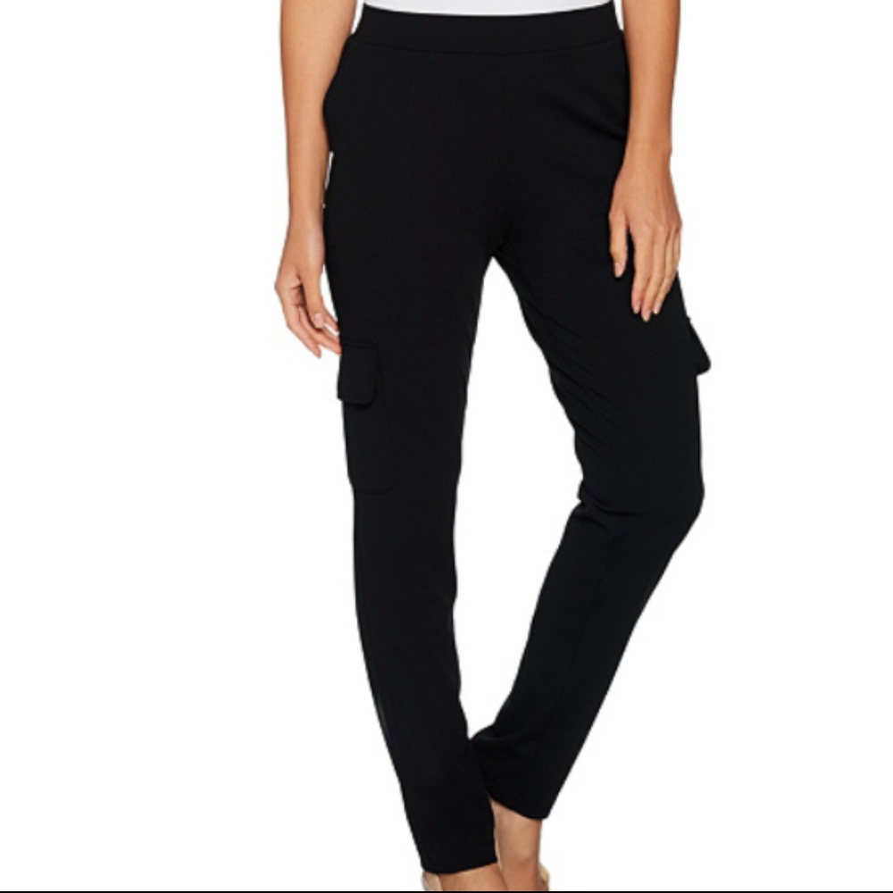 New Lisa Rinna Black Pants. Size SP